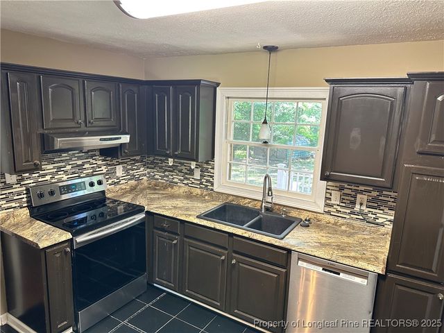 117 McFadyen Drive, Fayetteville, NC 28314