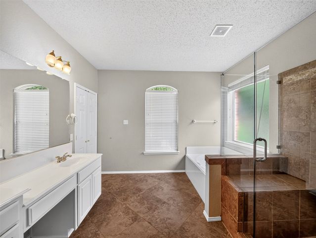 9405 Meyers Canyon Drive, Plano, TX 75025
