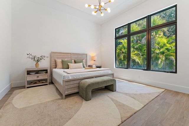 18488 Symphony Court, Jupiter, FL 33458