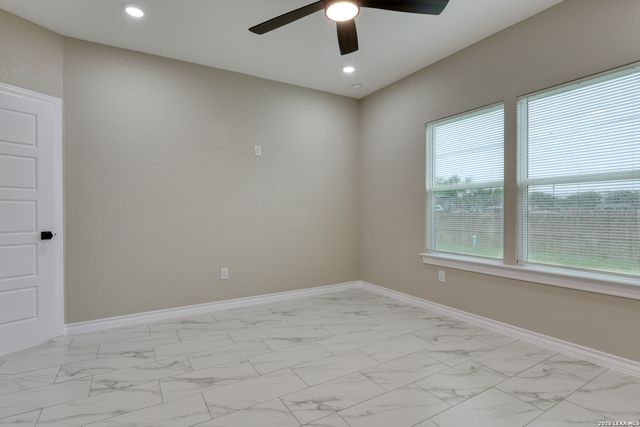 5507 PAGELAND DR, Kirby, TX 78219