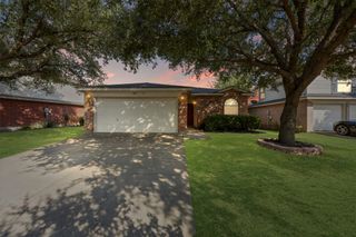 617 Bluejay Drive, Saginaw, TX 76131