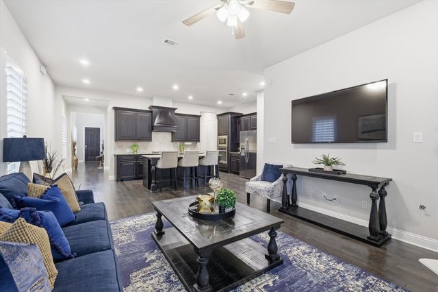 3813 Bentley Drive, Bedford, TX 76021