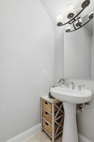 3813 Bentley Drive, Bedford, TX 76021