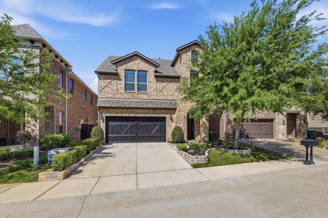 3813 Bentley Drive, Bedford, TX 76021