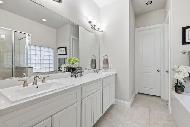 3813 Bentley Drive, Bedford, TX 76021