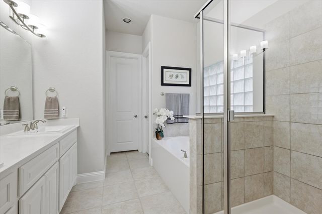 3813 Bentley Drive, Bedford, TX 76021