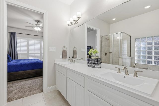 3813 Bentley Drive, Bedford, TX 76021