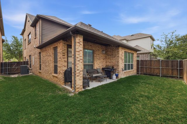 3813 Bentley Drive, Bedford, TX 76021