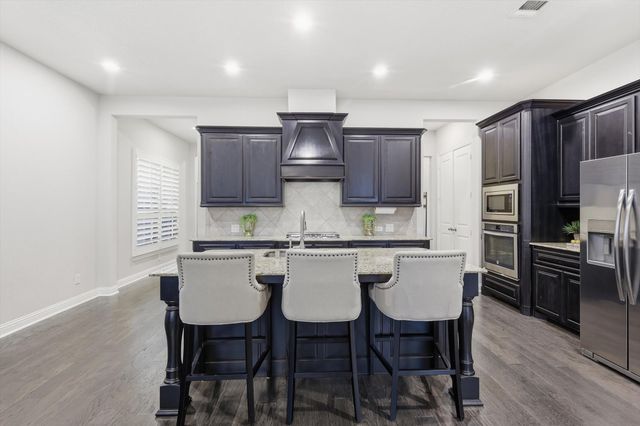 3813 Bentley Drive, Bedford, TX 76021