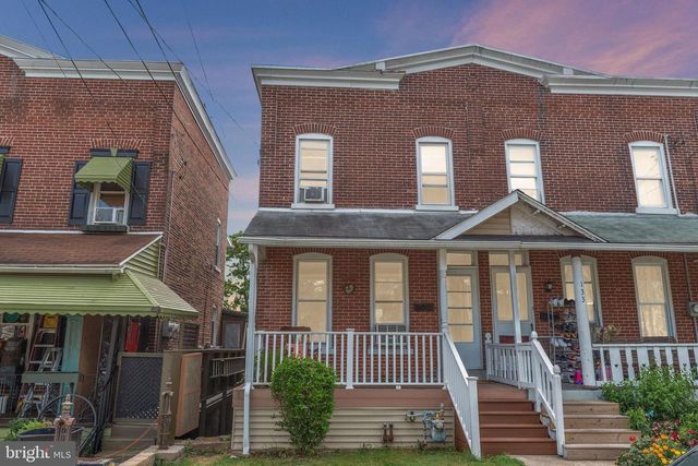 131 N 3RD AVE, Royersford, PA 19468