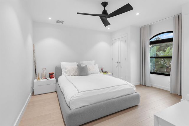 6026 NW 31st Way, Boca Raton, FL 33496