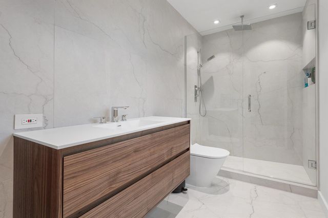 6026 NW 31st Way, Boca Raton, FL 33496