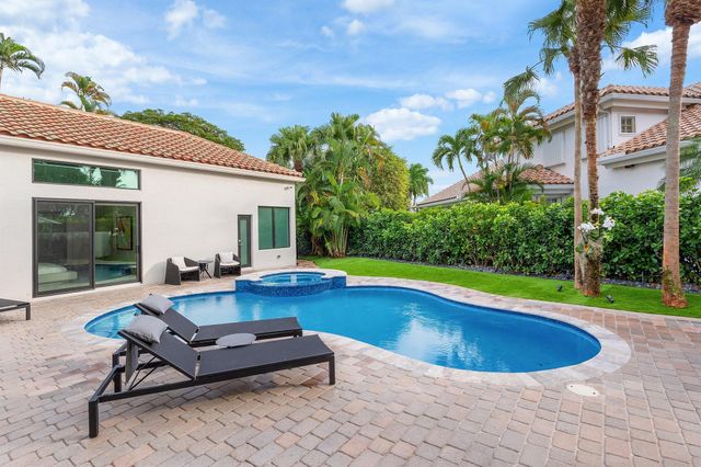 6026 NW 31st Way, Boca Raton, FL 33496