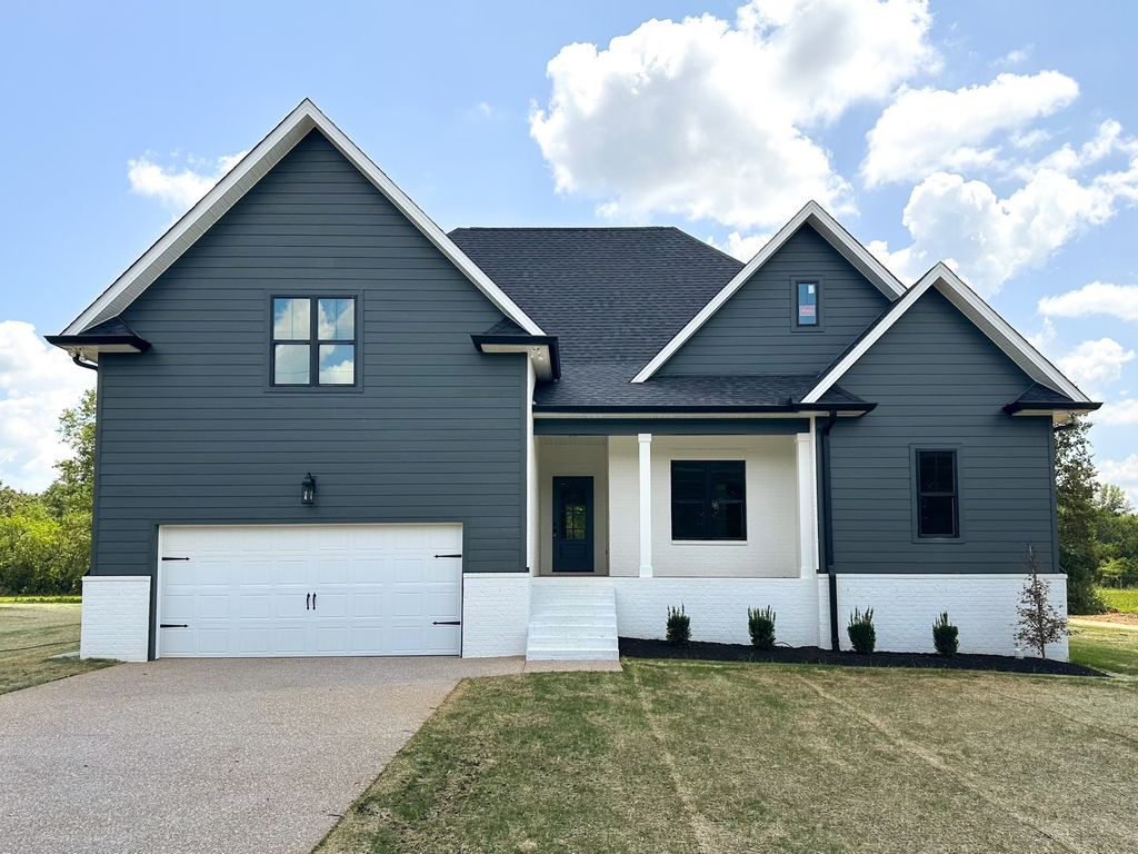 4380 McCrary Rd, Lebanon, TN 37090