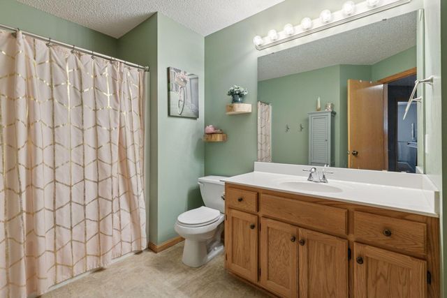 16790 Embers Avenue, Farmington, MN 55024