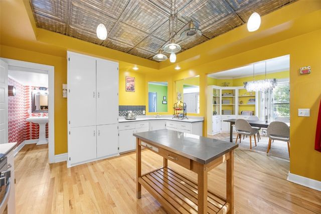 508 W 5th Street, Vinton, IA 52349