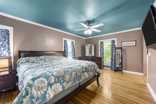 508 W 5th Street, Vinton, IA 52349