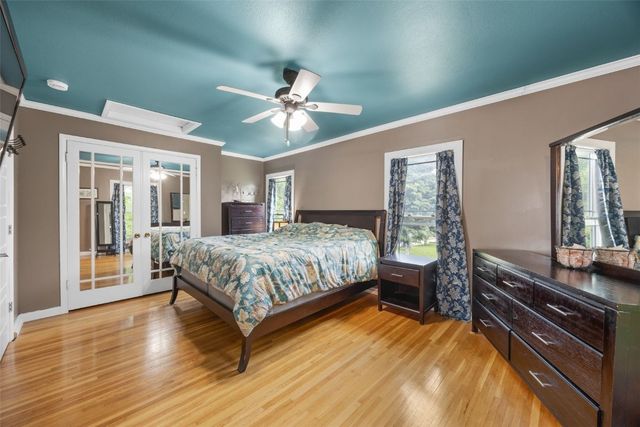 508 W 5th Street, Vinton, IA 52349