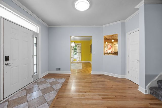 508 W 5th Street, Vinton, IA 52349