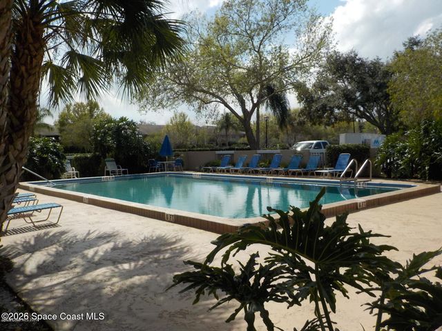 1648 Sunny Brook Lane NE M202, Palm Bay, FL 32905