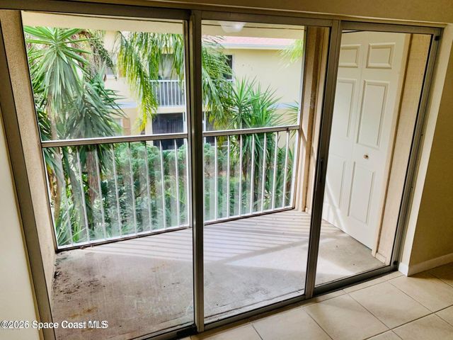 1648 Sunny Brook Lane NE M202, Palm Bay, FL 32905