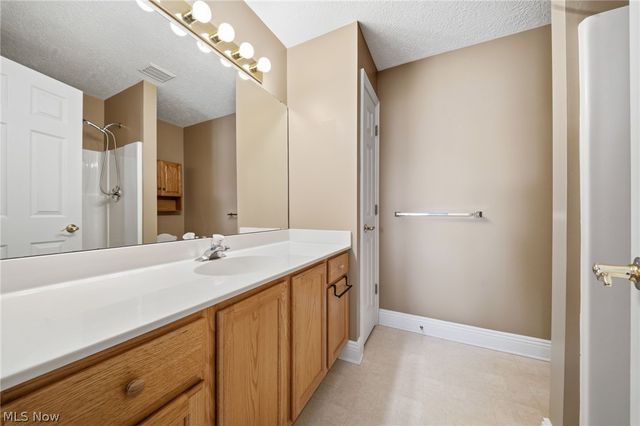 6000 Lake Road W 423, Ashtabula, OH 44004