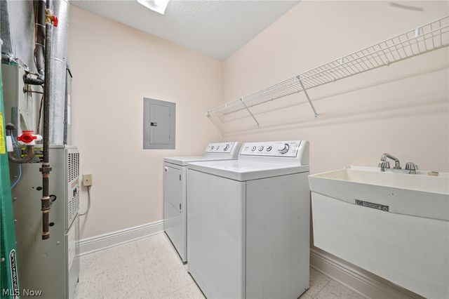 6000 Lake Road W 423, Ashtabula, OH 44004