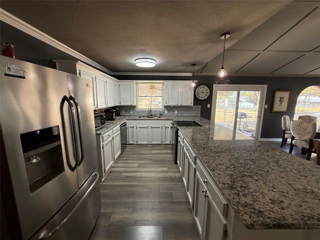 132 Tanda Trail, Trinidad, TX 75163