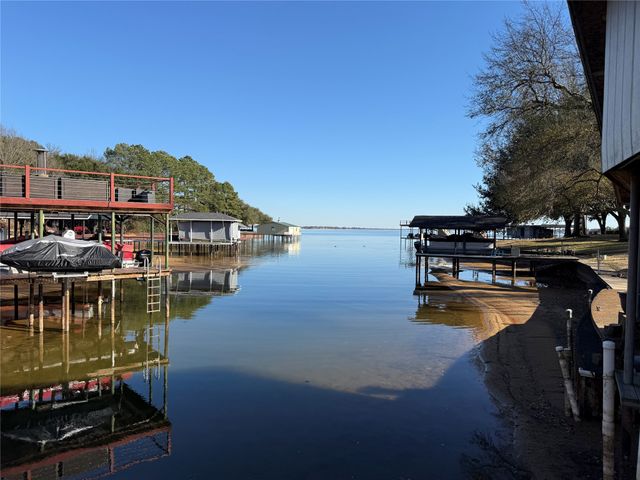 132 Tanda Trail, Trinidad, TX 75163