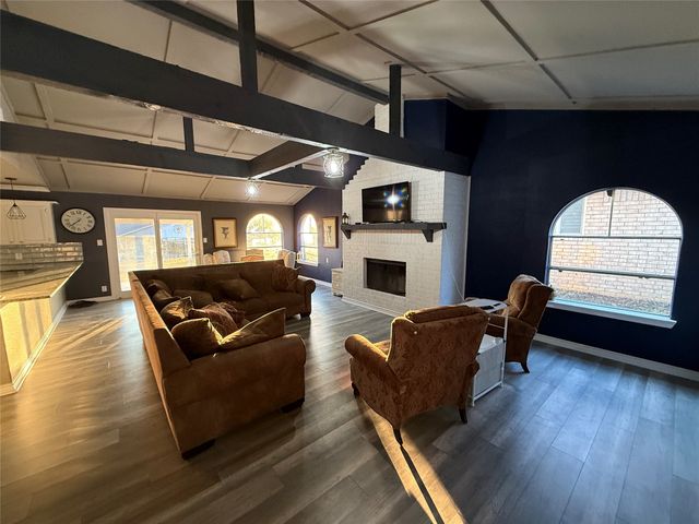 132 Tanda Trail, Trinidad, TX 75163