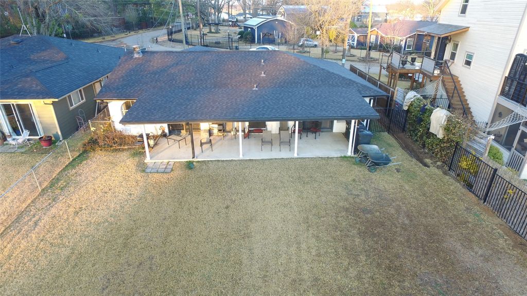 132 Tanda Trail, Trinidad, TX 75163