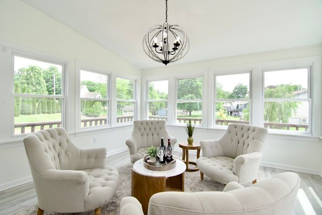 464 Poole St, Ludlow, MA 01056