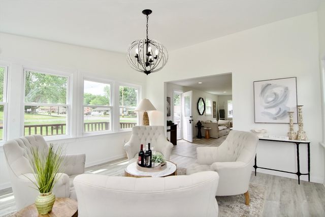 464 Poole St, Ludlow, MA 01056