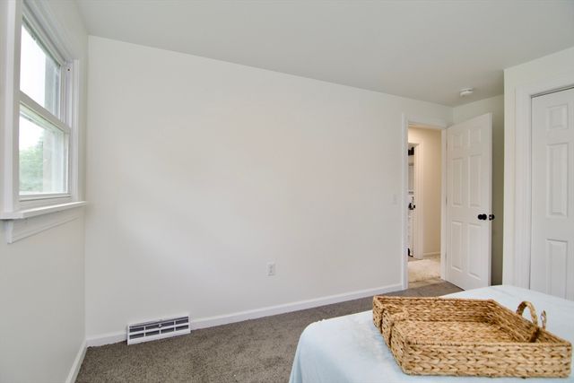 464 Poole St, Ludlow, MA 01056