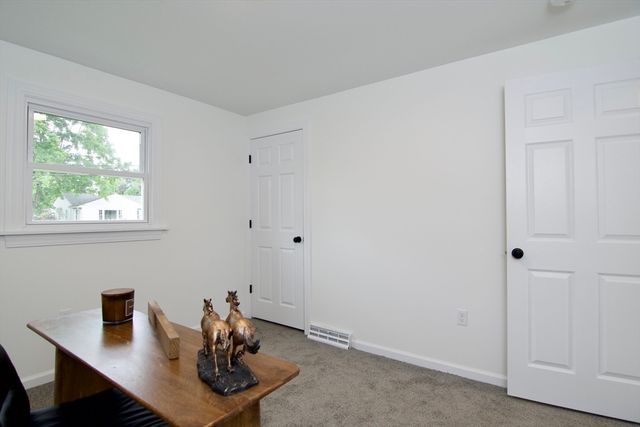 464 Poole St, Ludlow, MA 01056