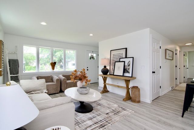 464 Poole St, Ludlow, MA 01056