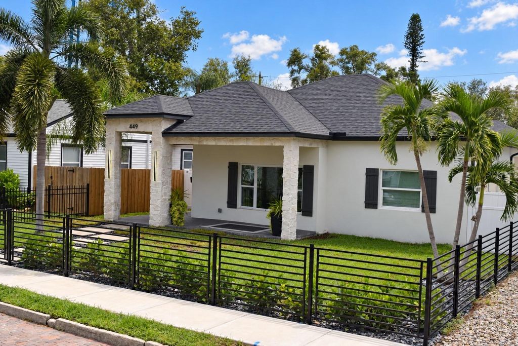 449 12TH AVENUE N, St Petersburg, FL 33701
