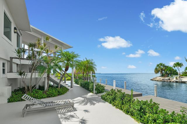 260 Plantation Avenue, Plantation Key, FL 33070