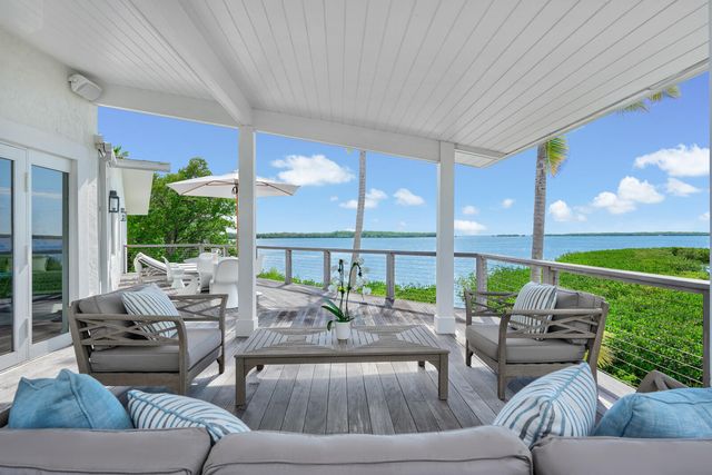 260 Plantation Avenue, Plantation Key, FL 33070