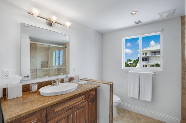 260 Plantation Avenue, Plantation Key, FL 33070