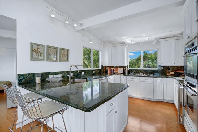 260 Plantation Avenue, Plantation Key, FL 33070