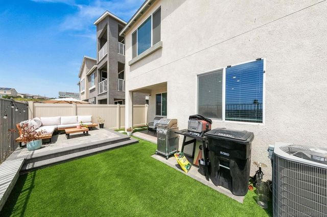 2158 Tributary Drive 1, Chula Vista, CA 91913