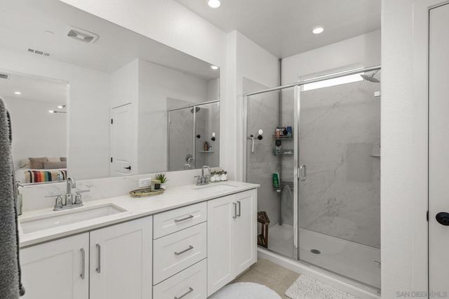 2158 Tributary Drive 1, Chula Vista, CA 91913
