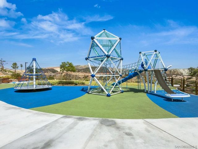 2158 Tributary Drive 1, Chula Vista, CA 91913