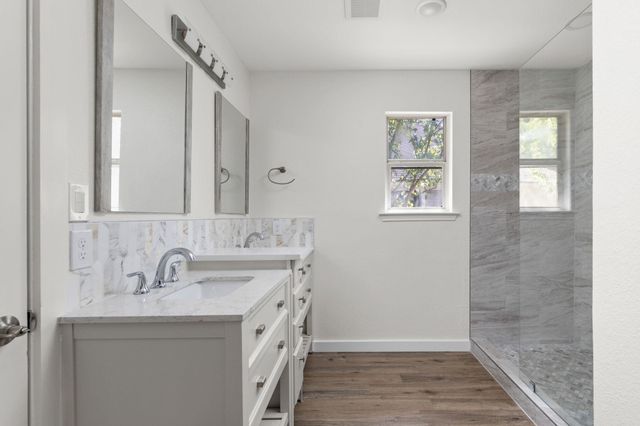 5708 Lark Creek DR, Austin, TX 78744