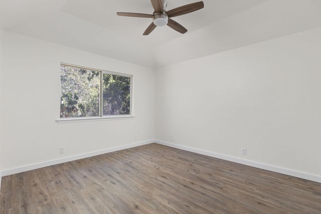5708 Lark Creek DR, Austin, TX 78744