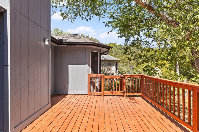 5708 Lark Creek DR, Austin, TX 78744