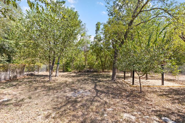 5708 Lark Creek DR, Austin, TX 78744