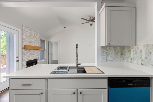 5708 Lark Creek DR, Austin, TX 78744