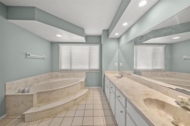 352 ARDENWOOD DRIVE, Englewood, FL 34223